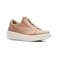 Полуботинки женские Clarks 26168484 бежевые 39.5 EU