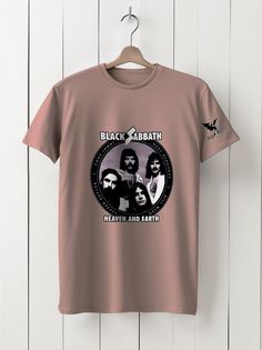 Футболка унисекс HYPNOTICA Музыка Black Sabbath - 193 розовая 2XL