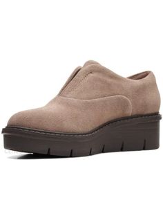 Полуботинки женские Clarks 26168600 бежевые 39 EU