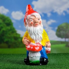 Хорошие сувениры Садовая фигура "Гном-художник" 16х18х41см