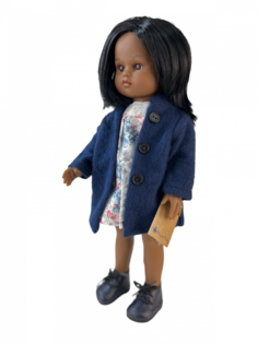 Кукла Lamagik Нэни, темнокожая, в пальто, 42 см, 42110N