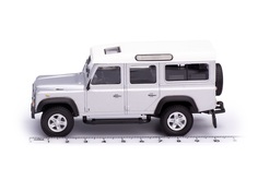 Машинка Cararama Land Rover Defender Generation 1 серебристый 1 43 арт 34332