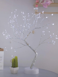 Светильник настольный светодиодное дерево с холодным светом No Brand