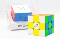 Кубик Рубика магнитный QiYi MoFangGe M Pro 3x3x3 в подарочной упаковке color