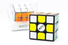 Кубик Рубика магнитный QiYi MoFangGe M Pro 3x3x3 в подарочной упаковке black
