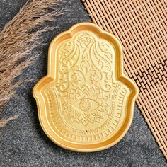 Подставка для благовоний Ладонь золото, 15х12 см No Brand