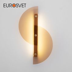 Настенный светильник Eurosvet Colour 40160 LED латунь с декором из янтарного стекла
