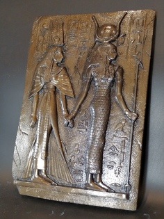 Панно из гипса Египетский фараон и королева giSE черное золото30 см