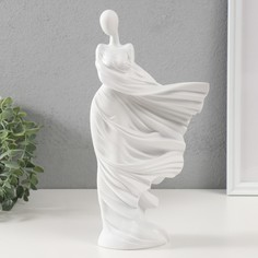 Сувенир полистоун Безликая на ветру 295х14х85 см No Brand