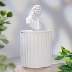 Свеча в бетоне ароматическая Мольер прохладная мята 160 гр No Brand