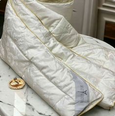Одеяло Maison Dor евро MIRABELLA золото
