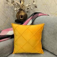 Декоративная подушка из бархата Plush Pillow ромб 45х45х45, цвет ярко-жёлтый