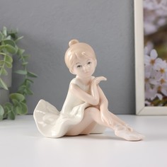 Сувенир керамика Юная балерина после репетиции 15х12,5х9,5 см No Brand