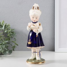 Сувенир керамика Девочка играет котёнком кобальт 7,3х7,3х22,5 см No Brand