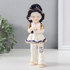 Сувенир керамика Малышка в шляпке - гадание на ромашке кобальт 7,5х7,5х20 см No Brand