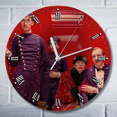 Настенные часы Бруталити Отель гранд будапешт - 9024