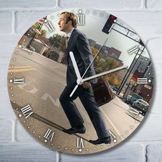 Настенные часы Бруталити сериал Лучше звоните Солу - 10446