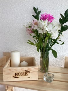 Ящик из натурального дерева неокрашенный с гравировкой HOME Симфония