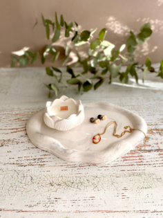 Поднос Уютория Облако мрамор из гипса