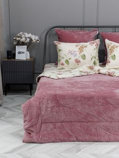 Комплект с одеялами KAZANOV.A Бегония маджента , семейный Kazanov.A.