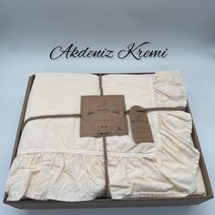 Комплект постельного белья LIMASSO HOME CONCEPT Exlusive евро кремовый