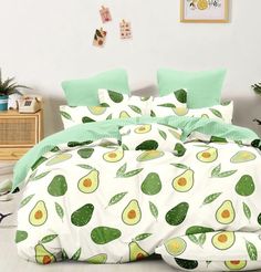Постельное белье Classic Deluxe Textile ЕВРО размер, Сатин No Brand