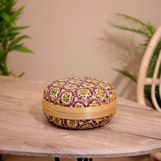Шкатулка с крышкой плетеная, из бамбука 20х20х11 см No Brand