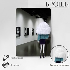 Брошь Queen Fair
