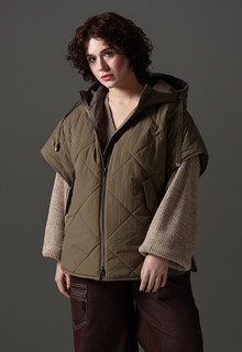 Жилет D`Imma Fashion Studio
