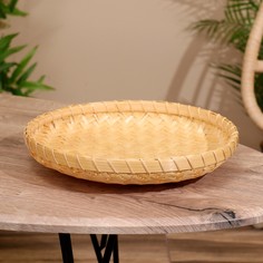 Поднос плетеный, из бамбука 30х30х2 см No Brand