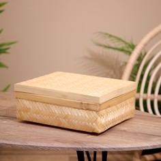 Шкатулка плетеная с крышкой, из бамбука 30х23х11 см No Brand