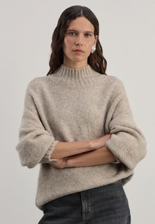Свитер Zarina