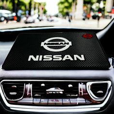 Коврик на торпедо Nissan Нет бренда