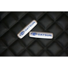Логотип (шильдик) на автомобильный коврик с маркой автомобиля Datsun / Датсун PRO Kovrik
