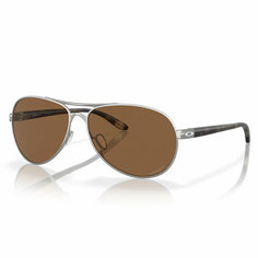 Солнцезащитные очки Oakley