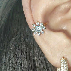 Серьги каффы XUPING JEWELRY, фианит, размер 9 мм, золотой