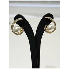 Серьги пусеты, стекло, жемчуг имитация, размер 20 мм, золотистый Fashion Bijou Store