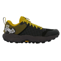 Кроссовки Under Armour, размер 8,5 US, black/red fusion/fog