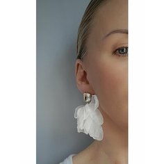 Серьги пусеты VERBA, текстиль, кристалл, размер 90 мм, белый, золотой