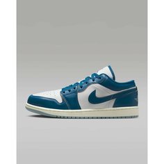 Кроссовки NIKE Air Jordan 1 Low, полнота B (US)/ на среднюю стопу, размер 42,5 EU / 27 cm, морская волна