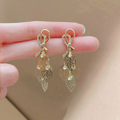 Серьги с подвесками, горный хрусталь, размер 50 мм, золотой/белый Yulianna