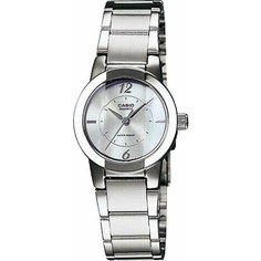 Наручные часы CASIO