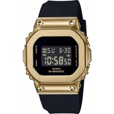 Наручные часы CASIO, черный+золотой