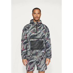 Куртка The North Face, размер M (48-50)