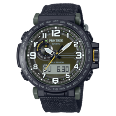 Наручные часы CASIO Pro Trek, черный