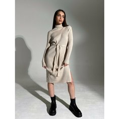 Платье MATRESHKA_LOVE Теплое трикотажное женское платье MATRESHKA_LOVE, размер one size, молочный