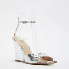 Босоножки Lola Cruz, размер 36, серебряный
