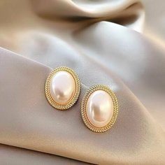 Серьги клипсы Dolce far niente, искусственный камень, жемчужный