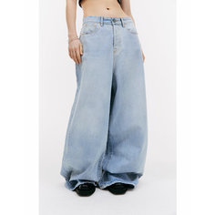 Джинсы Vetements, размер 26, голубой