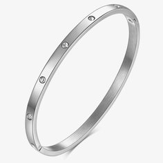 Жесткий браслет SORONA, фианит, циркон, циркон синтетический, кристалл, Swarovski Zirconia, кристаллы Swarovski, 1 шт., размер 6 см, размер one size, диаметр 5.7 см, серебристый